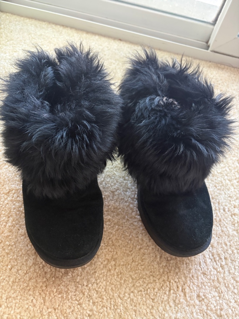 Ugg Faux Fur Trim Black Winter Booties